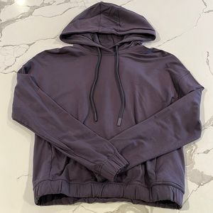 Lululemon hoodie size 4